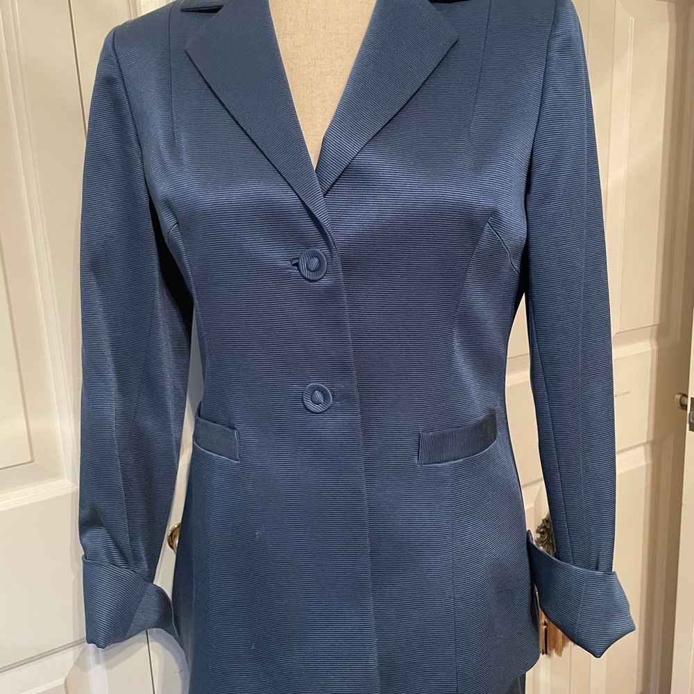 Two piece suit with scarf